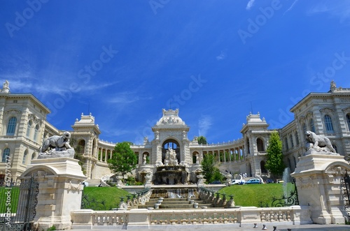 MARSEILLE : PALAIS LONGCHAMP