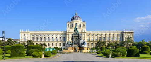 Obraz na płótnie Naturhistorisches Museum Wien w salonie