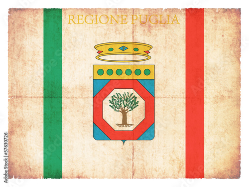 Grunge-Flagge Apulien (Italien)