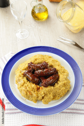 Salsiccia e polenta