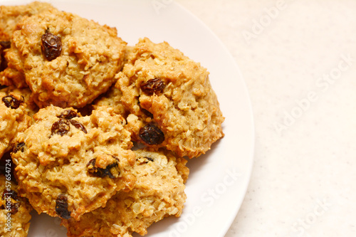 Plate of delicious oatmeal raisin cookies
