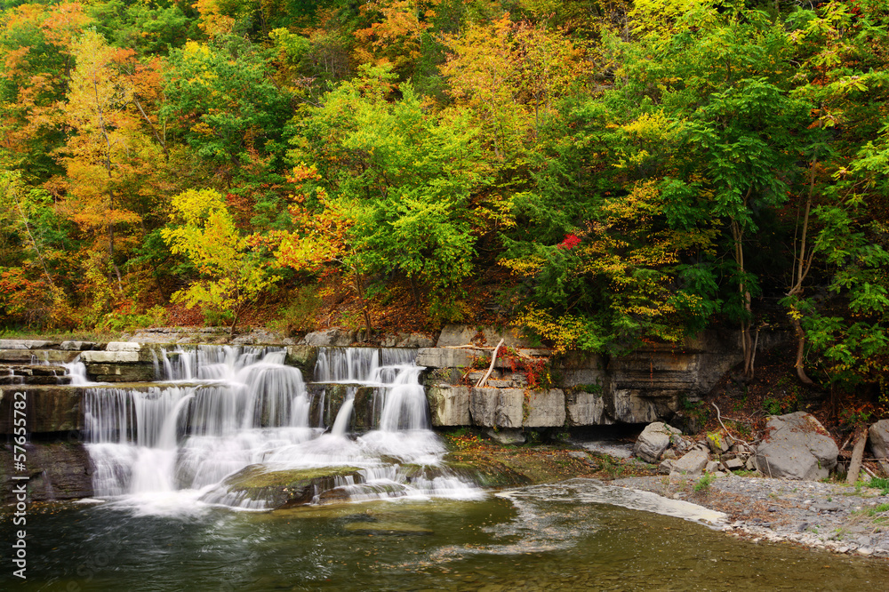 Fototapeta premium Autumn Waterfall
