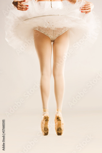 legs and shoes, ballerina