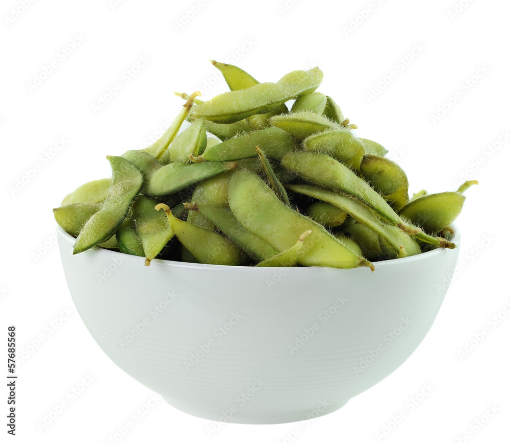 green beans in the bowl on white background green beans in the bowl on white background
