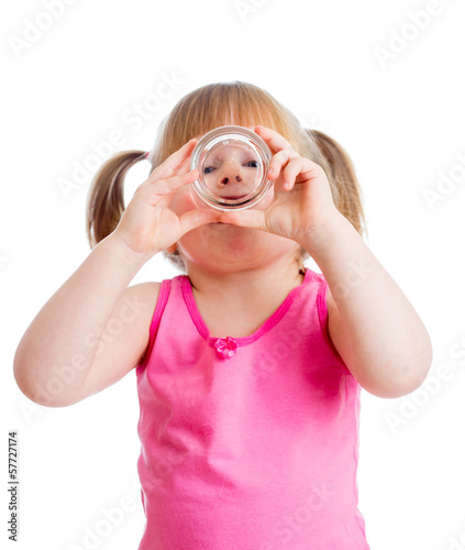 funny kid girl drinking wat...