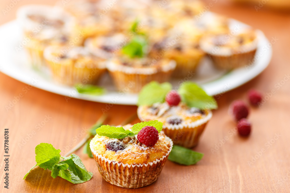 Cheese Muffins with berries Cheese Muffins with berries