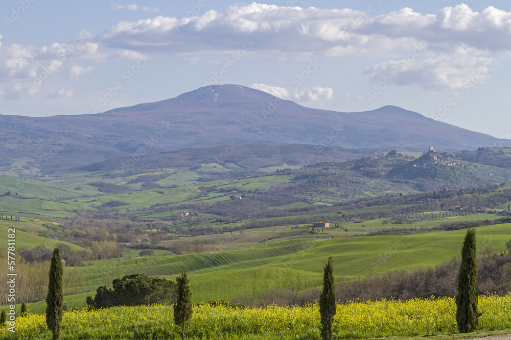 Fototapeta premium Landschaft im Orciatal