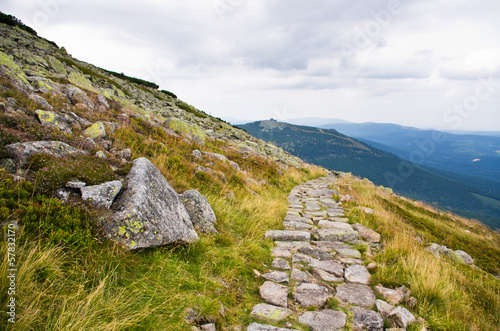 Fototapeta Naklejka Na Ścianę i Meble -  Path in Polish Karkonosze mountains, Poland