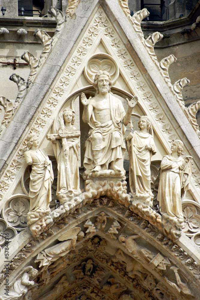 Detail of the facade of the cathedral of Notre-Dame de Reims