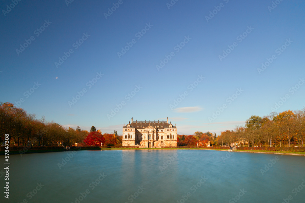 Fototapeta premium Palais in Dresden