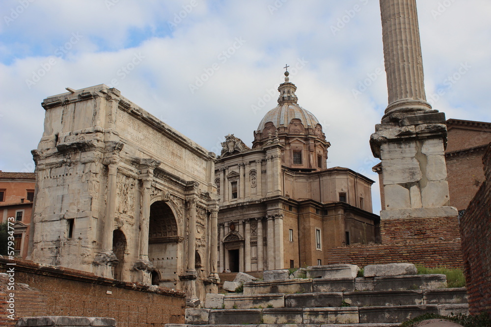 Arco di Settimo Severo e Santi Luca e Martina Roma