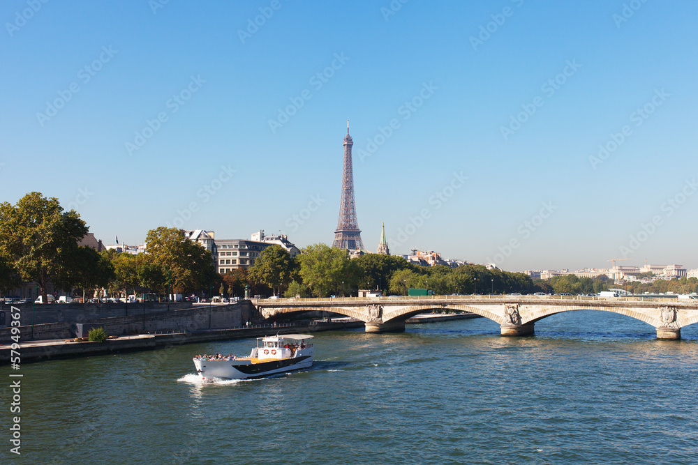 Obraz premium Paris, Seine river.