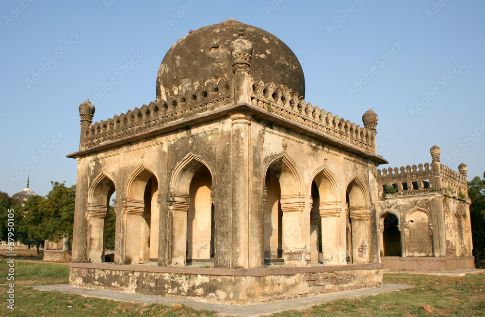 architectural traditions of Qutub Shahi tombs ,AP,India