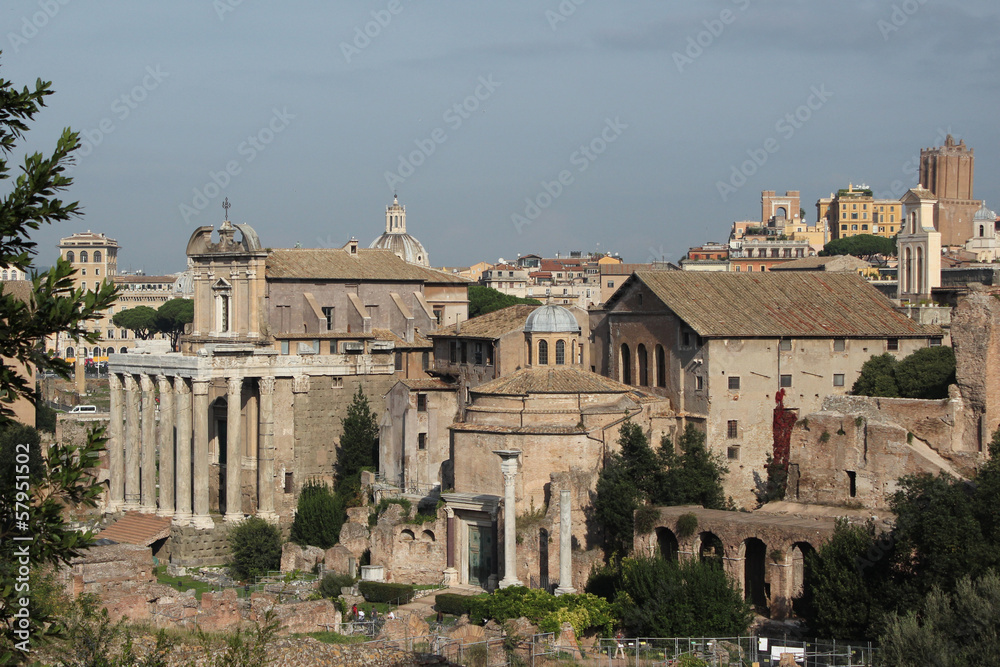 Tempio di Antonino e Faustina e del Divo Romolo