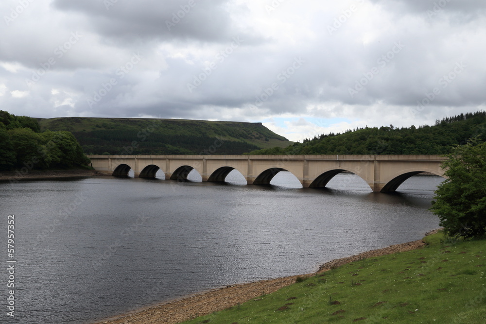 Ladybower reservoir bridge