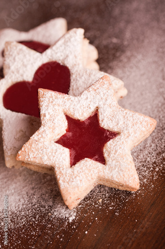 homemade spitzbuben  christmas jelly cookies