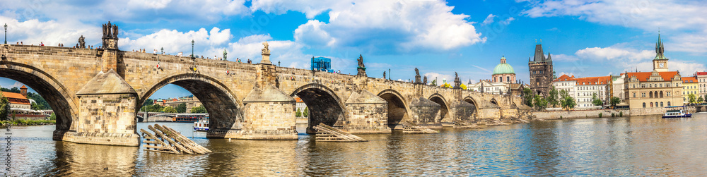 Karlov or charles bridge and river Vltava in Prague in summer - obrazy, fototapety, plakaty 