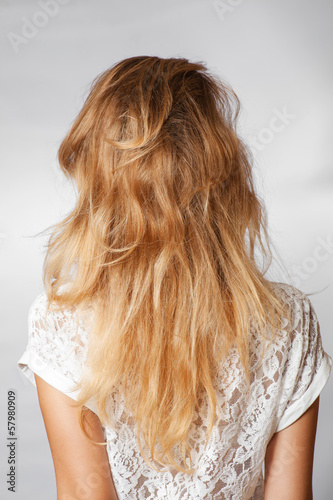 back blond hair shoulders