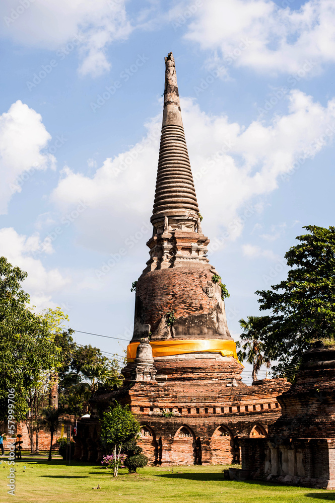 Fototapeta premium Pagoda in thai temple