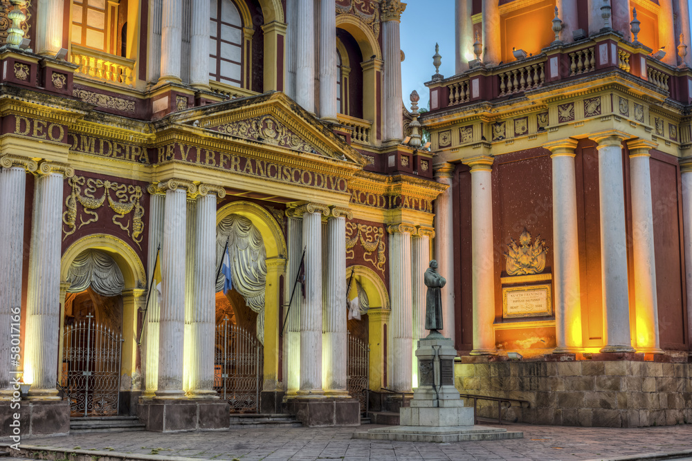 Obraz premium San Francisco in the city of Salta, Argentina