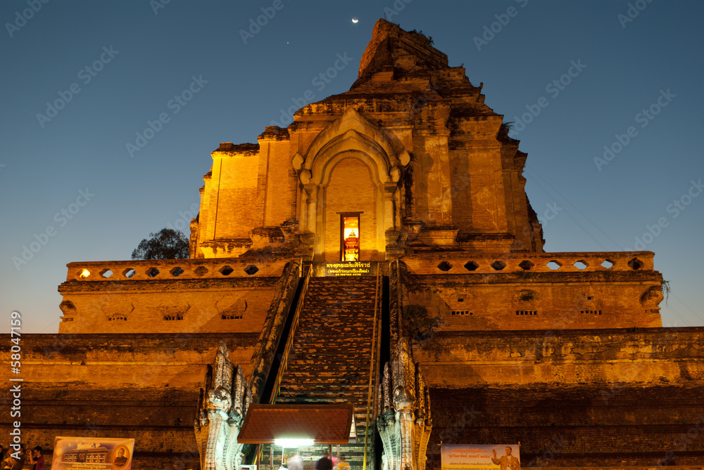 Fototapeta premium Wat Chedi Luang
