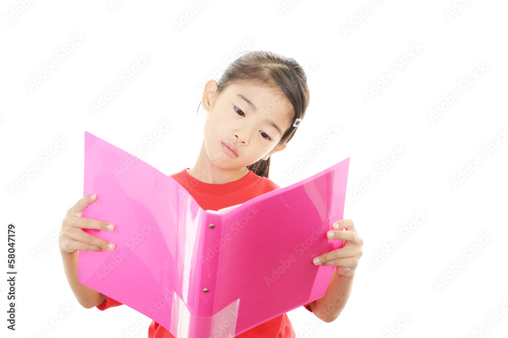 考える女の子 考える女の子