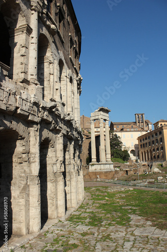 Teatro di Marcello e Tempio di Apollo Sosiano a Roma