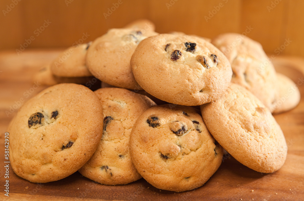 Cookies biscuit with raisin Cookies biscuit with raisin