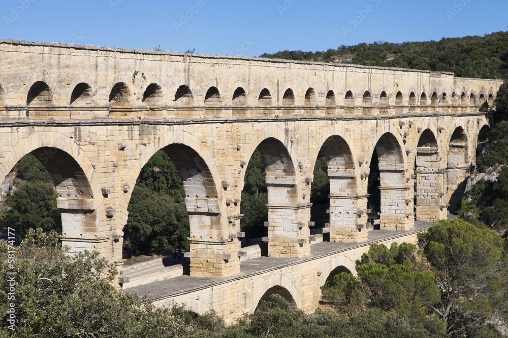 Nimes Aqueduct Pont du Gard
