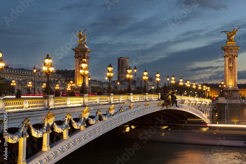 Pont Alexandre-III PARIS