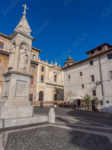 Fototapeta Naklejka Na Ścianę i Meble -  Roma, piazza di San Bartolomeo