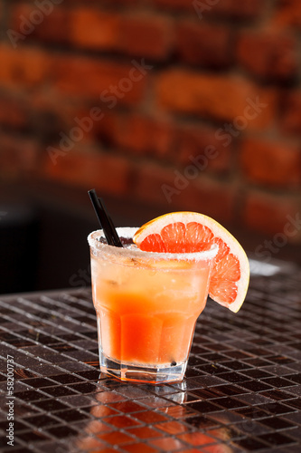 cocktail with grapefruit