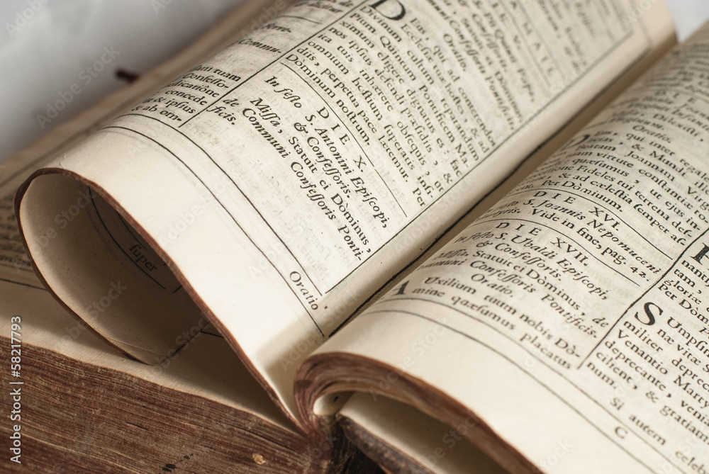 Fototapeta premium Old bible