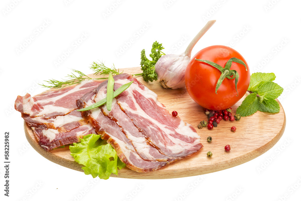 Bacon with vegetables