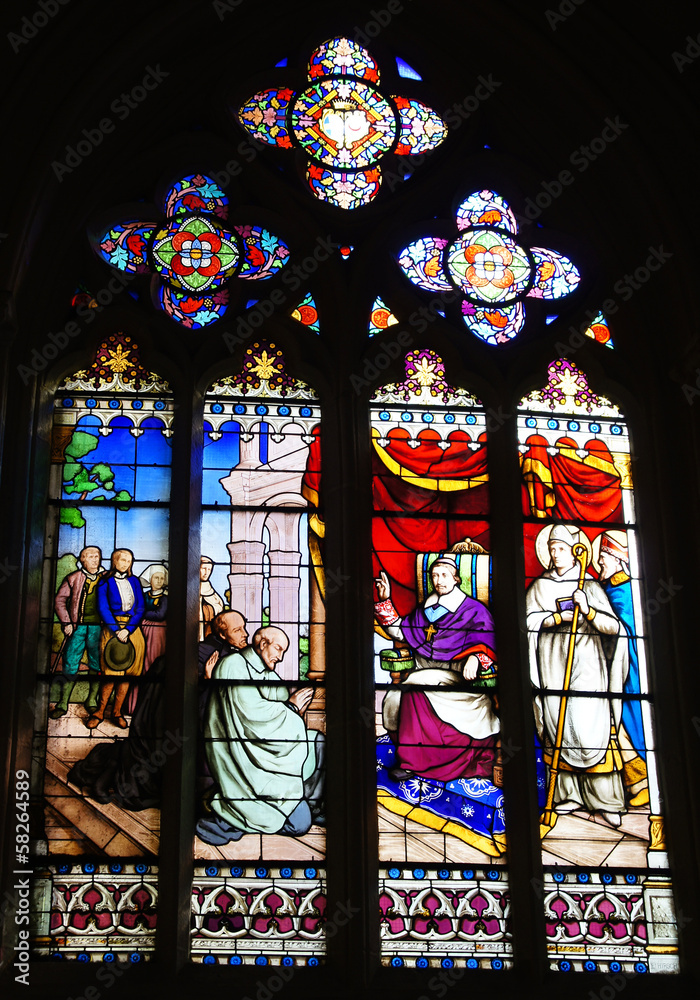 Vitraux de la Cathédrale Saint-Corentin de Quimper Vitraux de la Cathédrale Saint-Corentin de Quimper