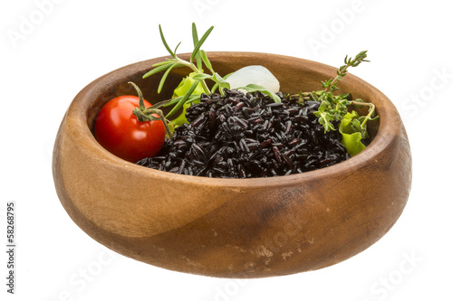 Black boiled rice