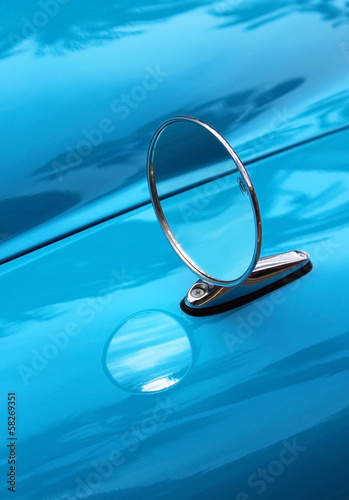 Metal Reflex Car Detail