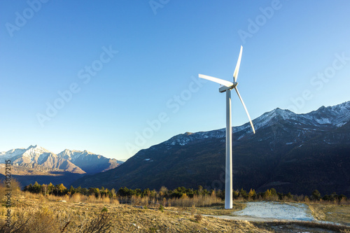 Pala eolica in montagna