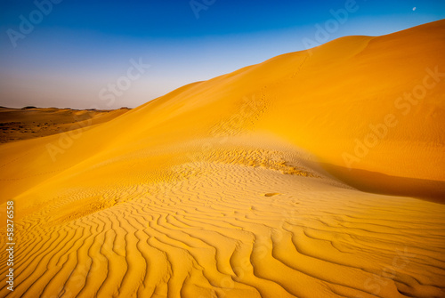 Fototapeta Naklejka Na Ścianę i Meble -  Beautiful sand dune at dusk