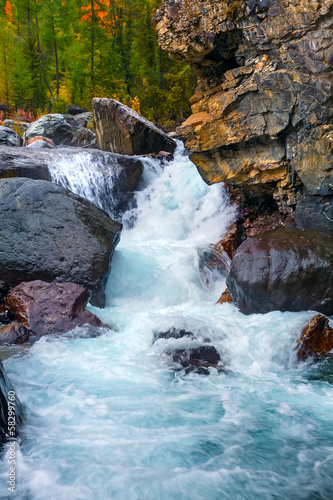 river  falls  rock