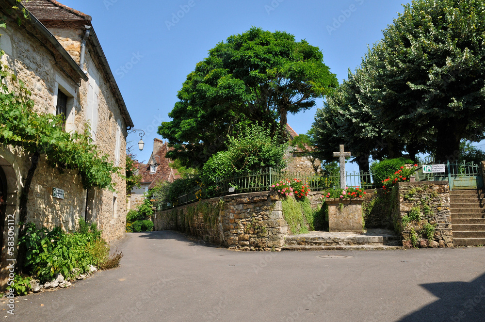 Fototapeta France, picturesque village of Carennac in Lot
