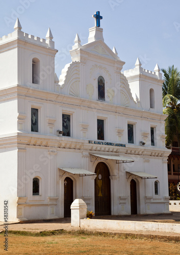 Canvas Print Facade of a church, Goa, India