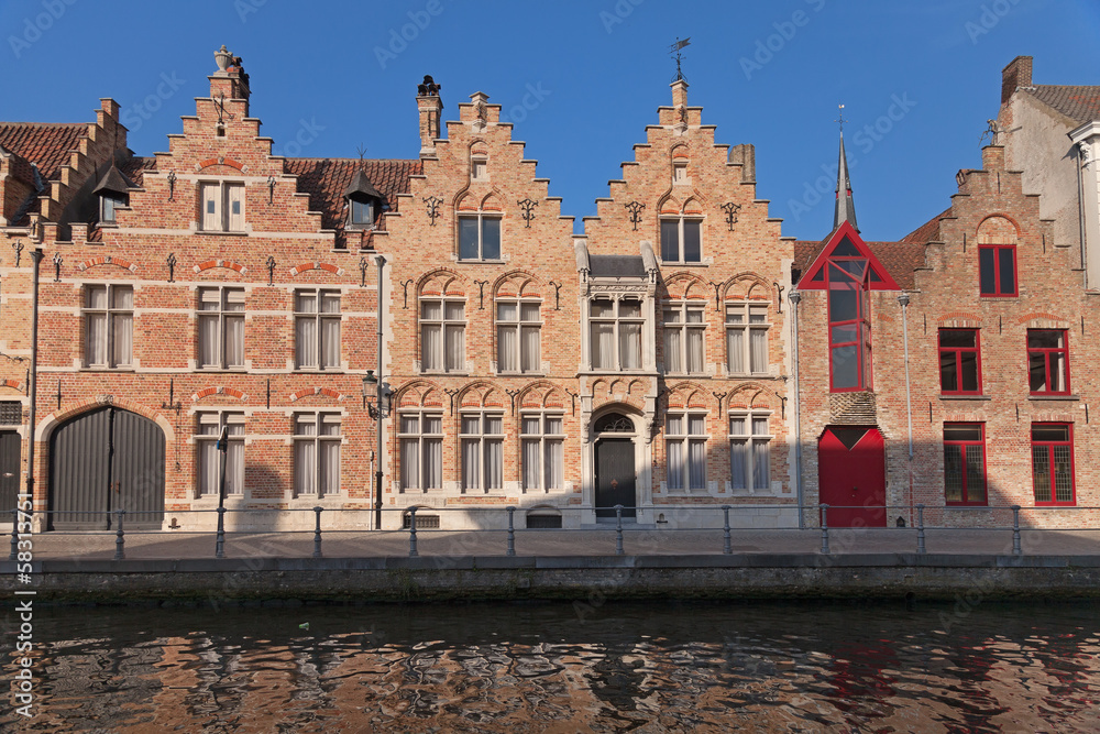 River channel and buildings in Bruges