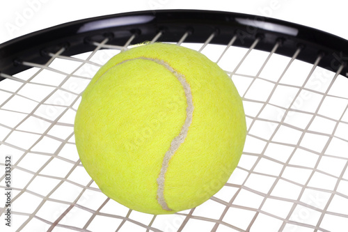 Close-up of a tennis racket with a tennis ball © imagedb.com