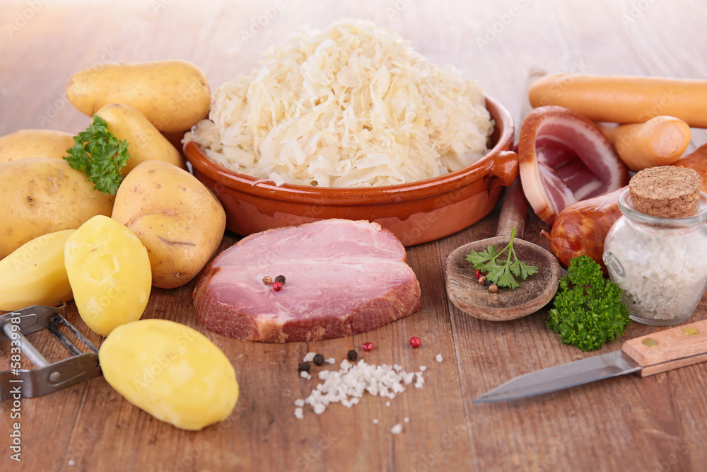 sauerkraut and ingredient