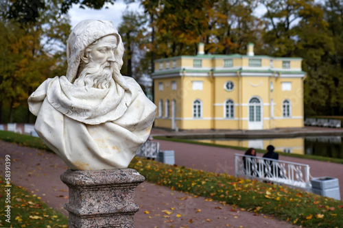 Fotografie Statue in the Catherine park in Pushkin (Former Tsarskoe Selo),S