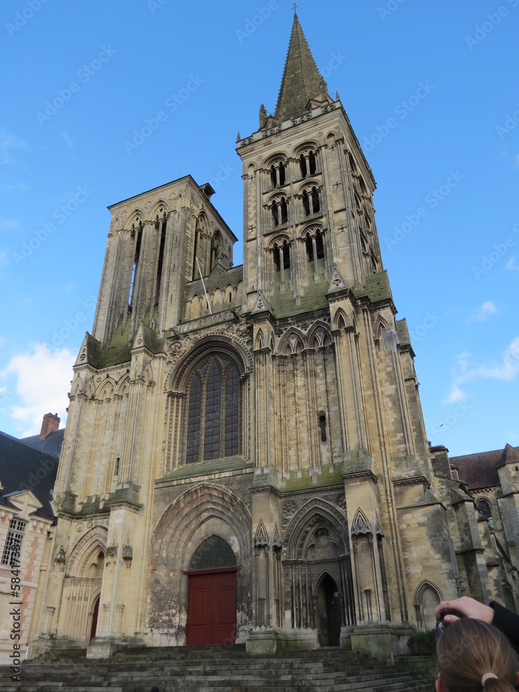 Calvados - Lisieux - Cathédrale Saint-Pierre - Parvis