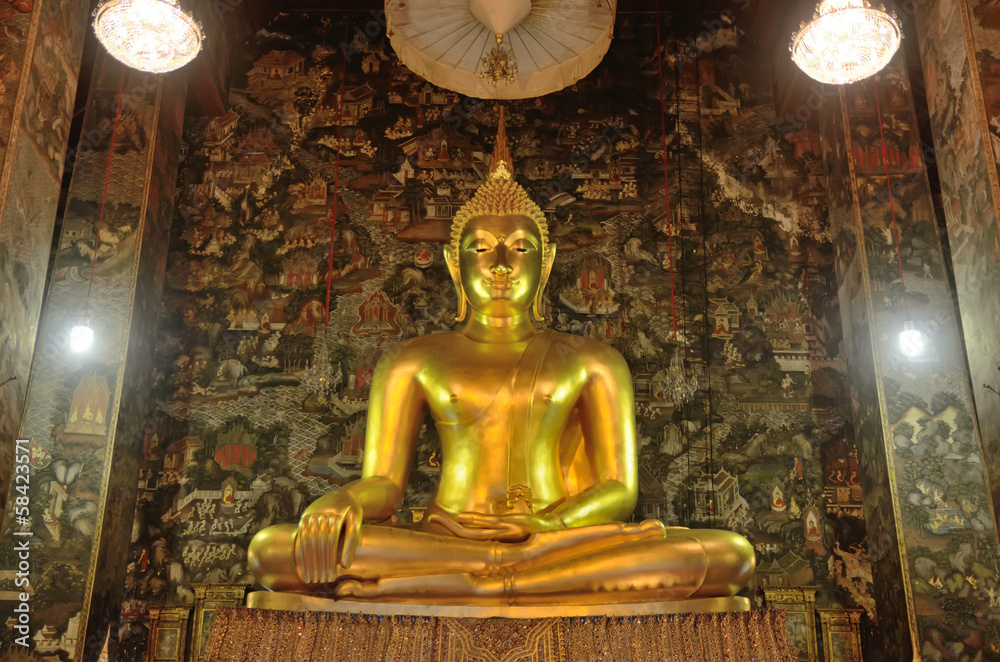 Fototapeta premium Golden Buddha