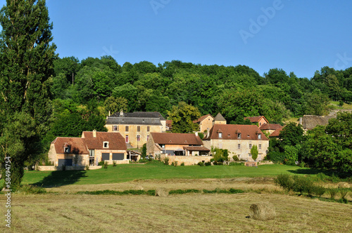 France, picturesque village of Saint Amand de Coly photo