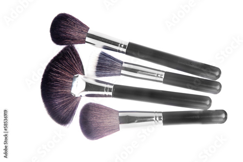 Makeup powder brushes